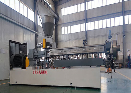 China Co-Rotating Triple Screw Plastic Extruder line